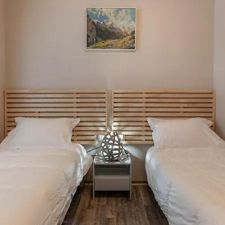 Alpstuga Le Lisey 4 Etoiles *